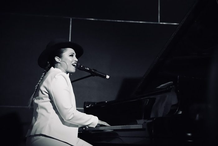 Astrid Ripepi- A Soulful Christmas (Special THURSDAY concert)
