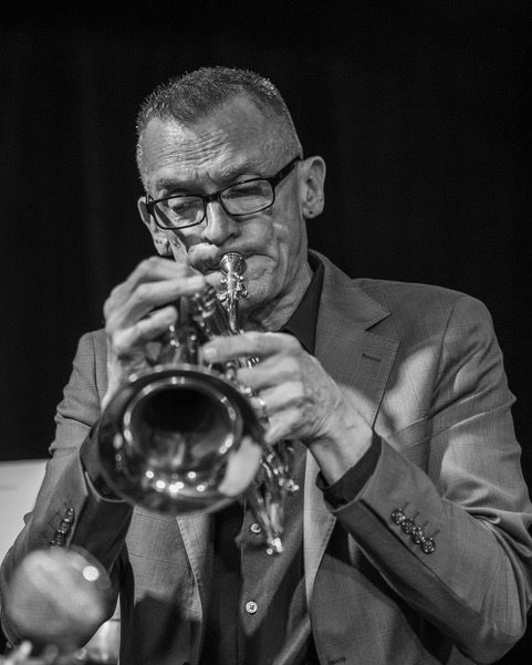 Larry’s Jazz Guys for the Holidays!