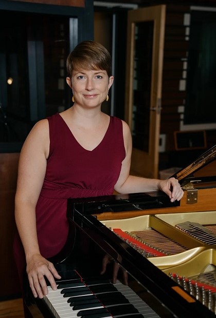 Teri Parker “A Charlie Brown Christmas” (Special Sunday Matinee 4:00-6:30PM doors at 3:00)