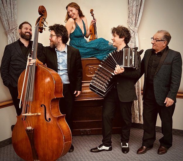 Payadora Ensemble